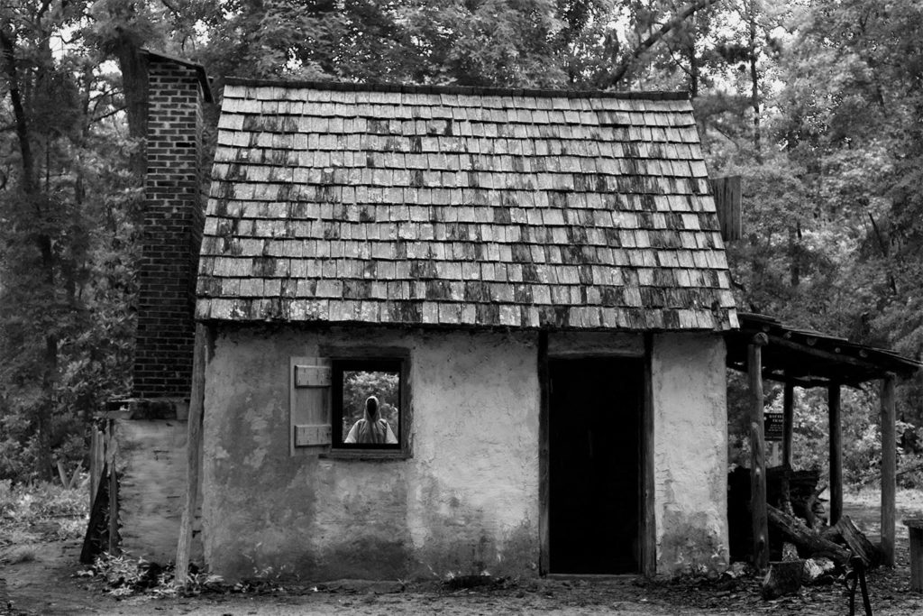 wormsloe_historic_site_savannah_haunted_hut