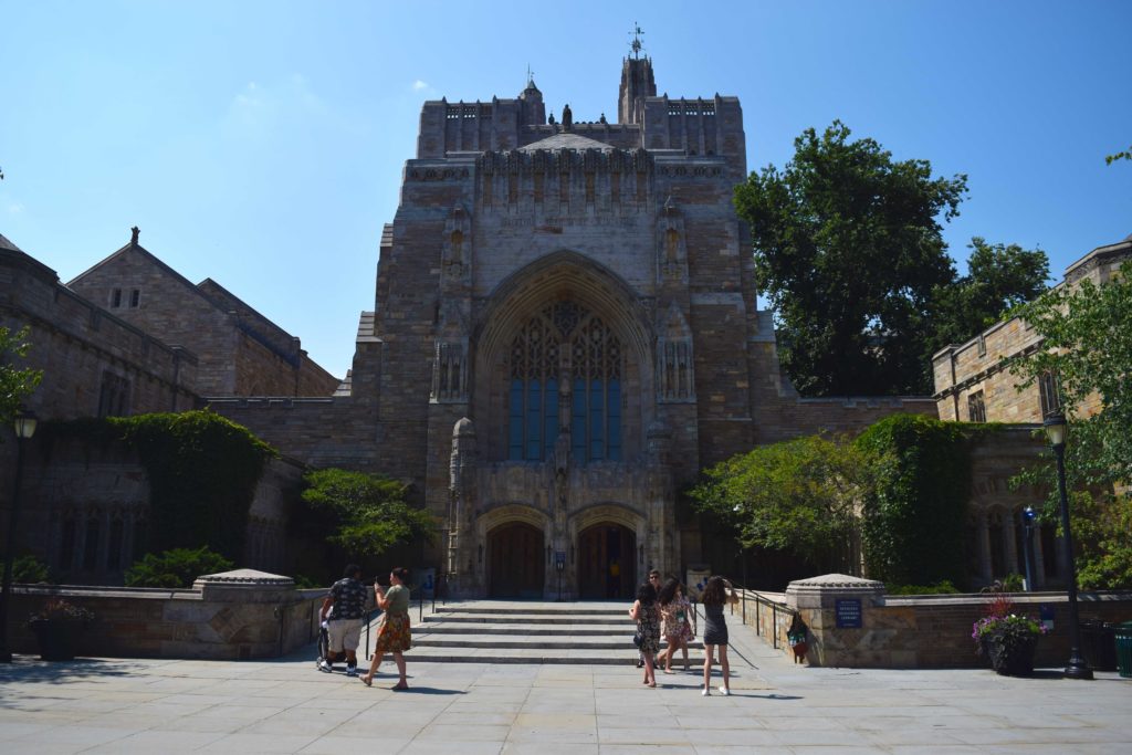 sterling_memorial_library_yale_university_connecticut