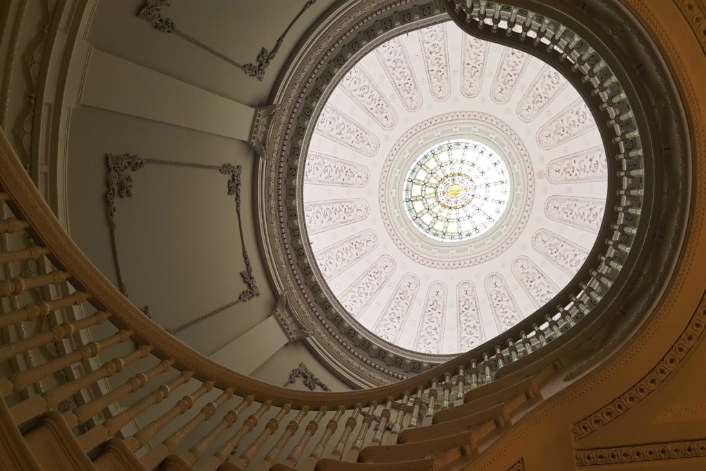 the_walters_art_museum_stairs_maryland