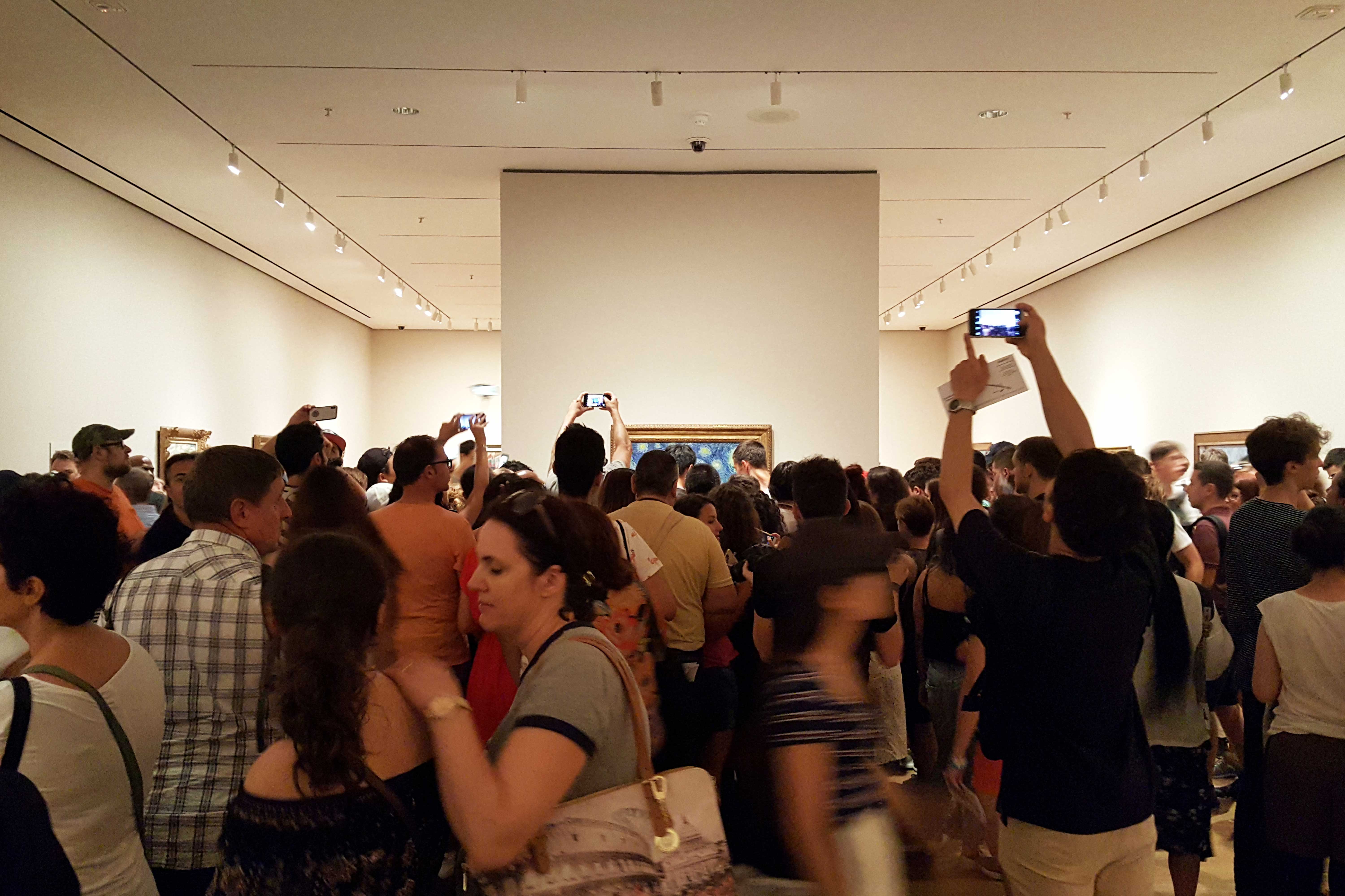 van_gogh_starry_night_painting_the_museum_of-_modern_art_manahattan_new_york_3