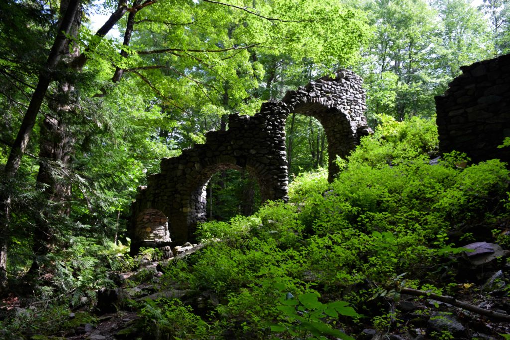 madame_sherri_house_ruins_west_chesterfield_new_hampshire_2